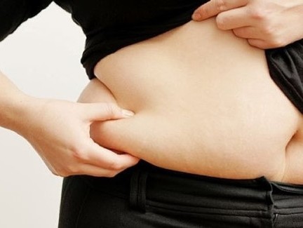 6 tác hại nguy hiểm của việc ăn tối quá muộn