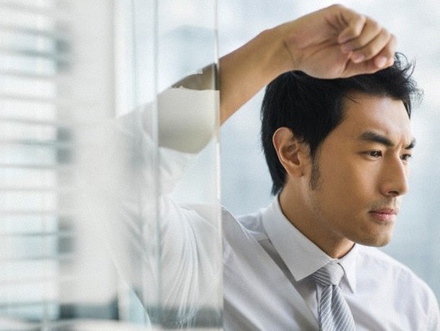 Con gần hai tuổi tôi mới biết mình không phải cha đẻ