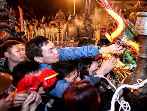 Khi lễ hội trở thành cỗ máy kiếm tiền