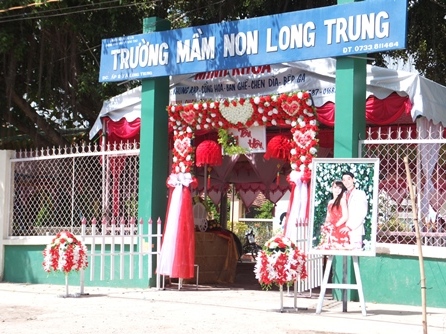 Hiệu trưởng mượn trường để tổ chức đám cưới cho con, học sinh phải nghỉ học