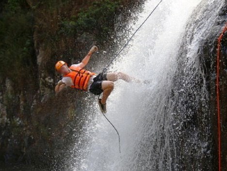 Tổng cục Du lịch nói gì về vụ ba người Anh tử nạn tại Datanla