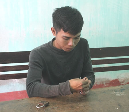 Thợ sửa khóa và những vụ đột nhập ki-ốt