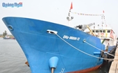 Bàn giao tàu dịch vụ hậu cần nghề cá hiện đại nhất Việt Nam