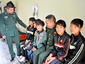 9 em nhỏ trốn thoát bọn buôn người Trung Quốc, mò đường về Việt Nam