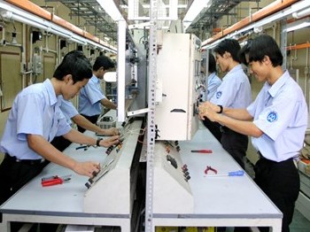 Sắp hết thừa thầy, thiếu thợ