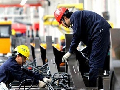 Năm 2015, GDP bình quân đầu người trên 2 100 USD