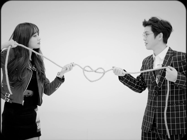 Có tình cảm với cô gái khác vì người yêu kiểm soát quá chặt