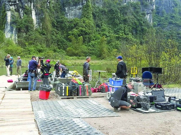 Lời cảnh báo từ đoàn làm phim Kong