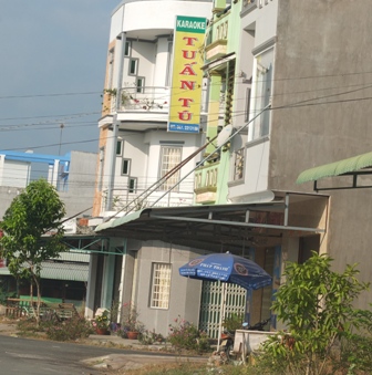 Một thanh niên bị đâm tử vong sau khi hát Karaoke