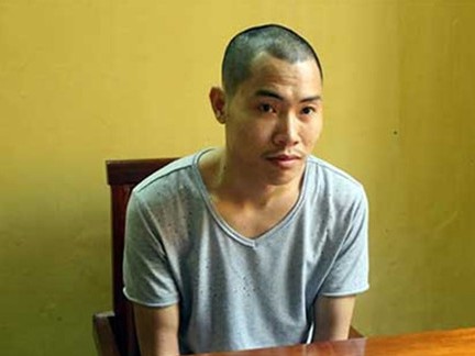 Tú ông thiết lập đường dây nóng kết nối gái bán dâm ở Hà Nội