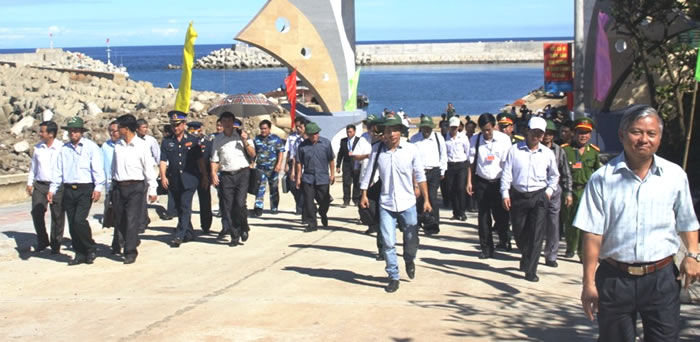 Cồn Cỏ đã gọi mời