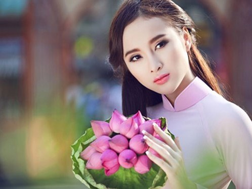 Sự buông thả và cái giá phải trả trong showbiz Việt
