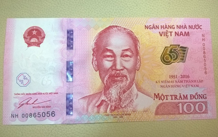 Phát hành tiền mệnh giá 100 đồng để… lưu niệm