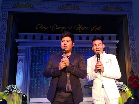 Sao Việt sống khỏe nhờ hát  đám cưới