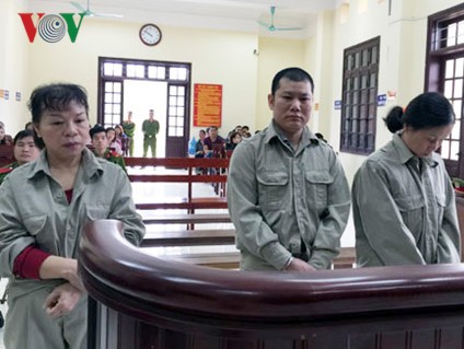 Xét xử vụ án vận chuyển USD giả đặc biệt nghiêm trọng