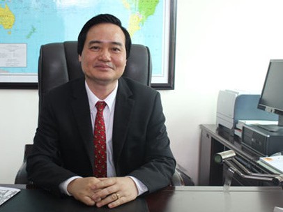 Tân Bộ trưởng Phùng Xuân Nhạ  Không quan niệm giáo dục là trận đánh