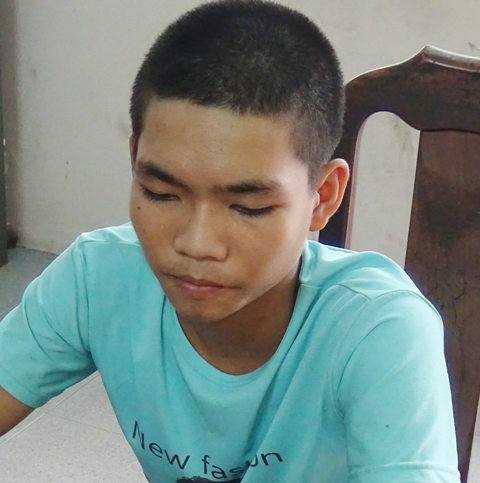 Nuôi gà trong nhà cũng bị cướp