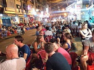 Góc khuất… Sài Thành - Kỳ 1 Mại dâm Tây ở phố Tây