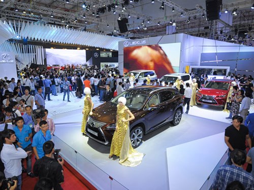 Mua xe sang, nhà giàu sẽ khóc