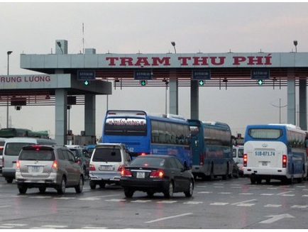 100 km, 4 trạm thu phí DN kêu lên Thủ tướng