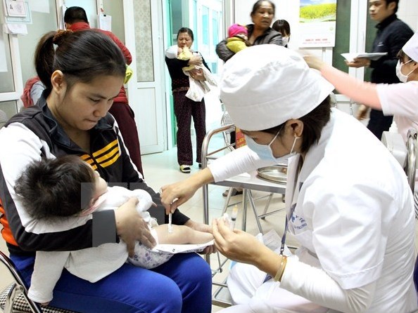 Từ 5 5 Tiếp nhận đăng ký tiêm 5 500 liều vắcxin Pentaxim