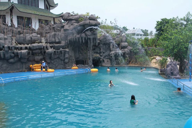 Thư giãn cùng suối khoáng nóng