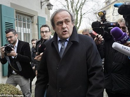 Chủ tịch UEFA, Platini từ chức