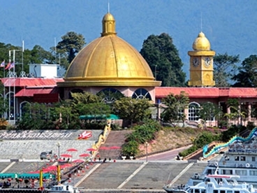 Khi ma túy chào thua ở Tam Giác Vàng Có tiền là có tất cả