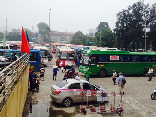 Di dời bến xe Lương Yên - việc cần làm sớm