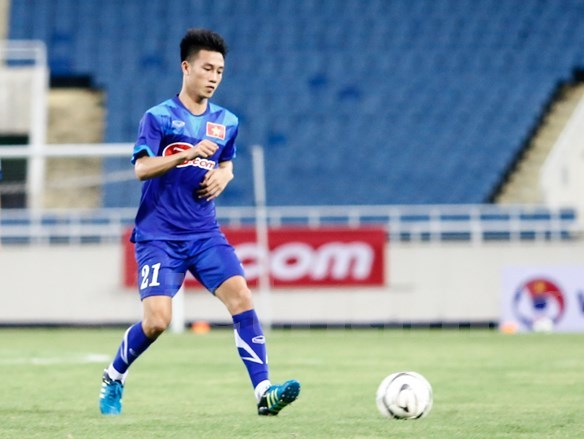 Xuân Trường chấn thương, tuyển Việt Nam khủng hoảng tuyến giữa