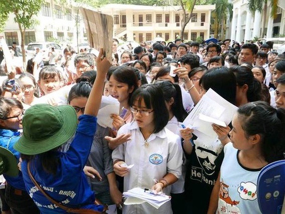 225 000 cử nhân, thạc sĩ thất nghiệp Hệ quả của mở trường đại học ồ ạt