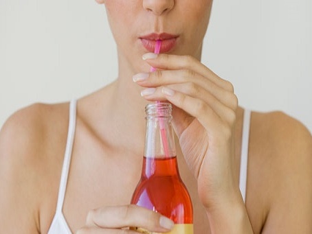 Uống nước giải khát nhiễm chì có hại sức khỏe ra sao