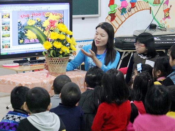 Đầu tư 100 triệu USD nâng cao trình độ giáo viên