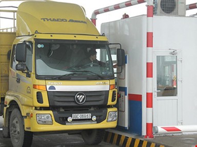 Dân kêu phí giao thông cao, Bộ GTVT trả lời khó giảm