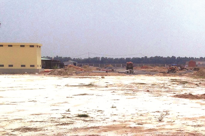 Dân bất an với nhà máy giết mổ gia súc ở Xuân Thới Thượng