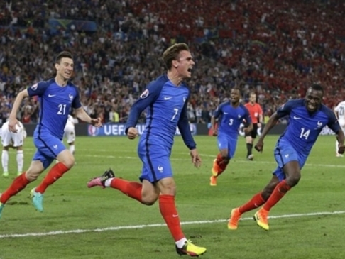 Thắng kịch tính, Pháp đoạt vé sớm vào vòng 1 8 EURO 2016