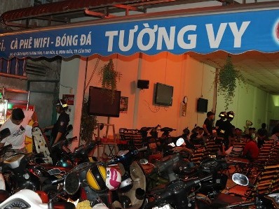 Bắt quả tang 23 đối tượng cá độ bóng đá