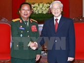 Tổng Bí thư Nguyễn Phú Trọng tiếp Bộ trưởng Bộ Quốc phòng Lào