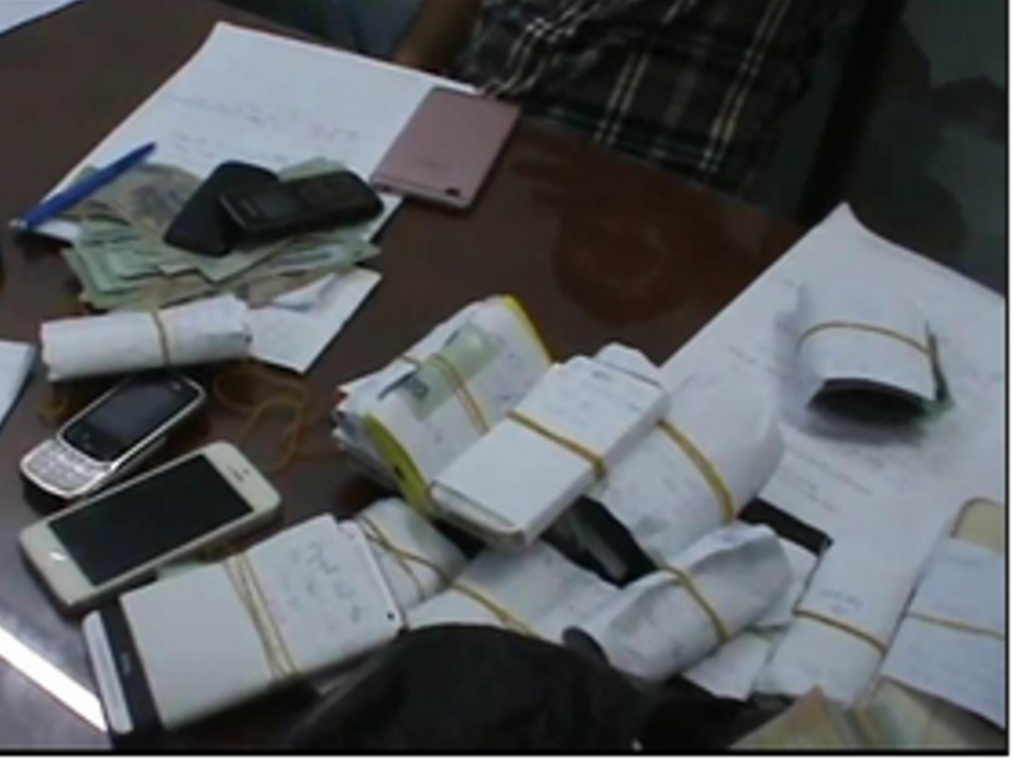 Triệt phá 2 điểm cá độ mùa Euro, tạm giữ gần 50 người