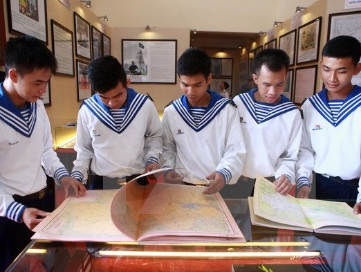 Bằng chứng không thể chối cãi về chủ quyền Hoàng Sa, Trường Sa