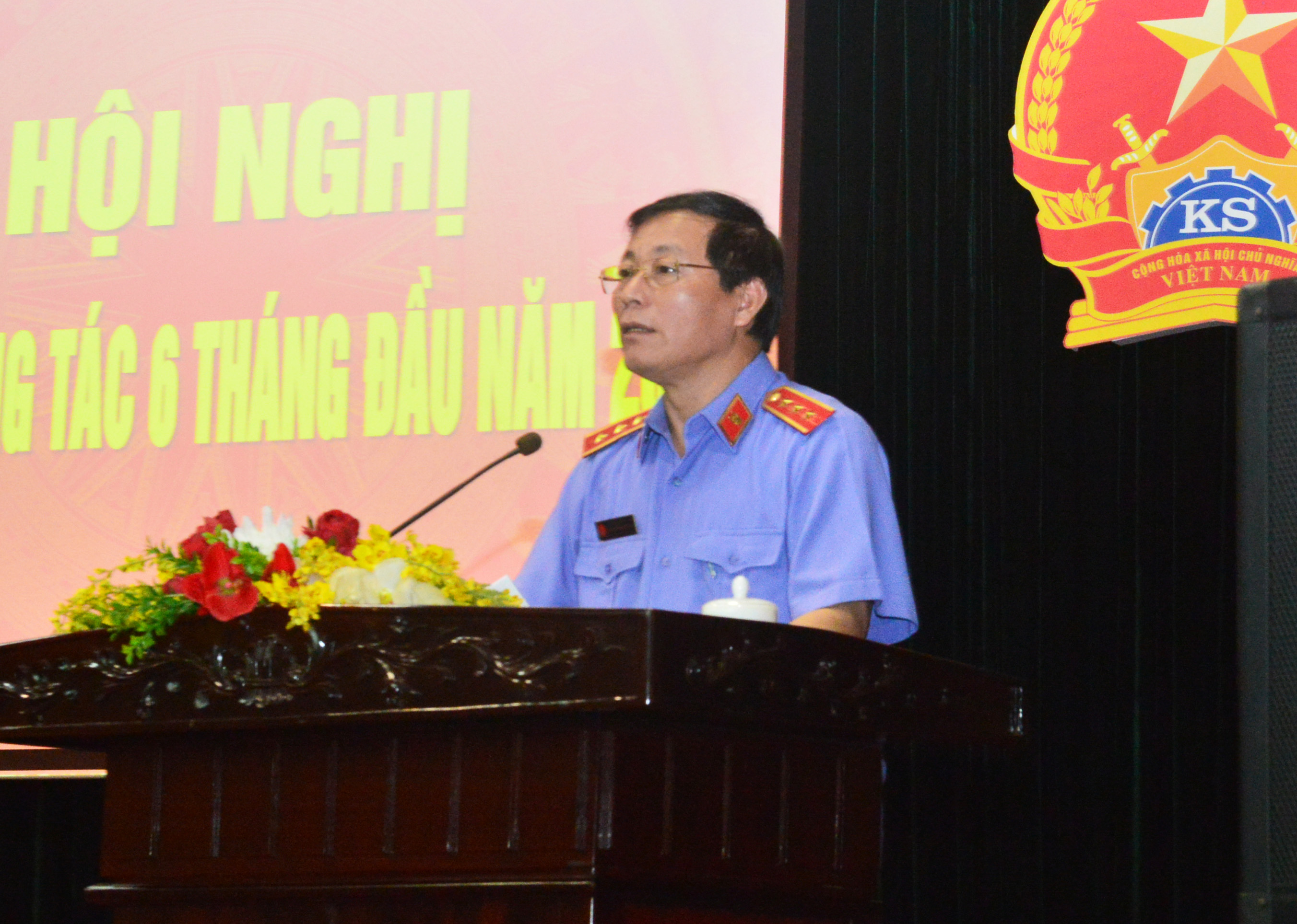 Phó Viện trưởng Thường trực VKSNDTC Nguyễn Hải Phong phát biểu khai mạc Hội nghị 