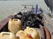 Lại phát hiện ghe hút cát lậu trên sông Đồng Nai