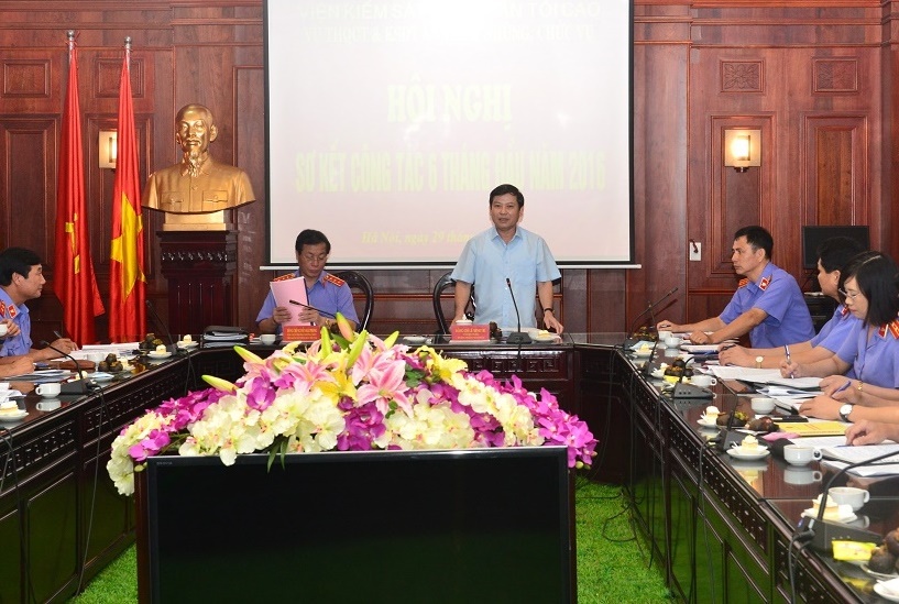 Vụ 5 và Vụ 6 VKSNDTC sơ kết công tác 6 tháng đầu năm