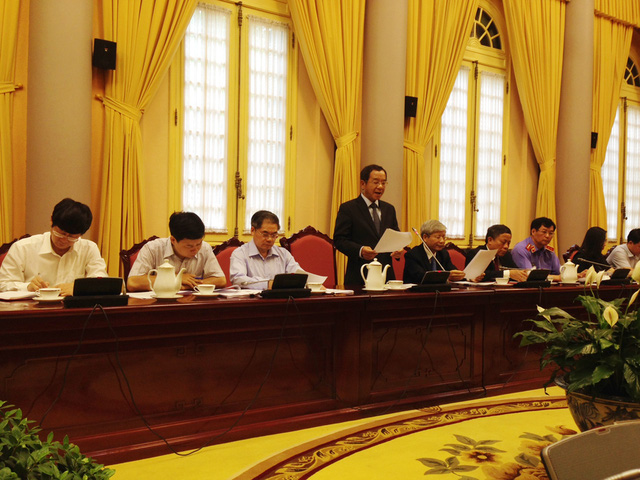  Phó Chủ nhiệm Văn phòng Chủ tịch nước Đào Việt Trung công bố lệnh của Chủ tịch nước.