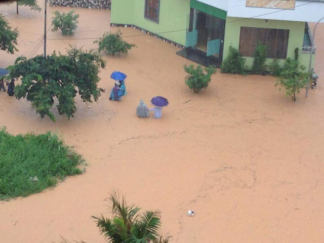 Mưa bao trùm Bắc Bộ