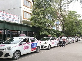 Luật ngầm xe cứu thương Lãnh đạo bệnh viện đóng cổ phần