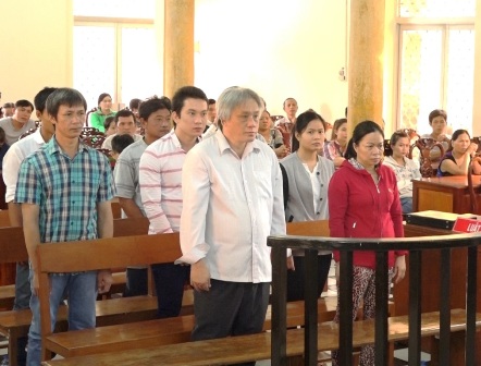 Trùm buôn lậu Tỷ đường và đồng bọn lãnh 35 năm tù giam