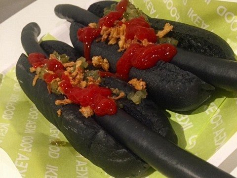 Nhật Bản làm bánh mỳ từ than củi