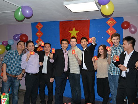 Thu hút du học sinh về nước sau tốt nghiệp