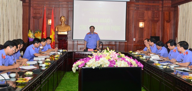 Phó Viện trưởng Thường trực VKSNDTC Nguyễn Hải Phong phát biểu tại buổi bàn giao (1252) Một số hình ảnh tại buổi bàn giao